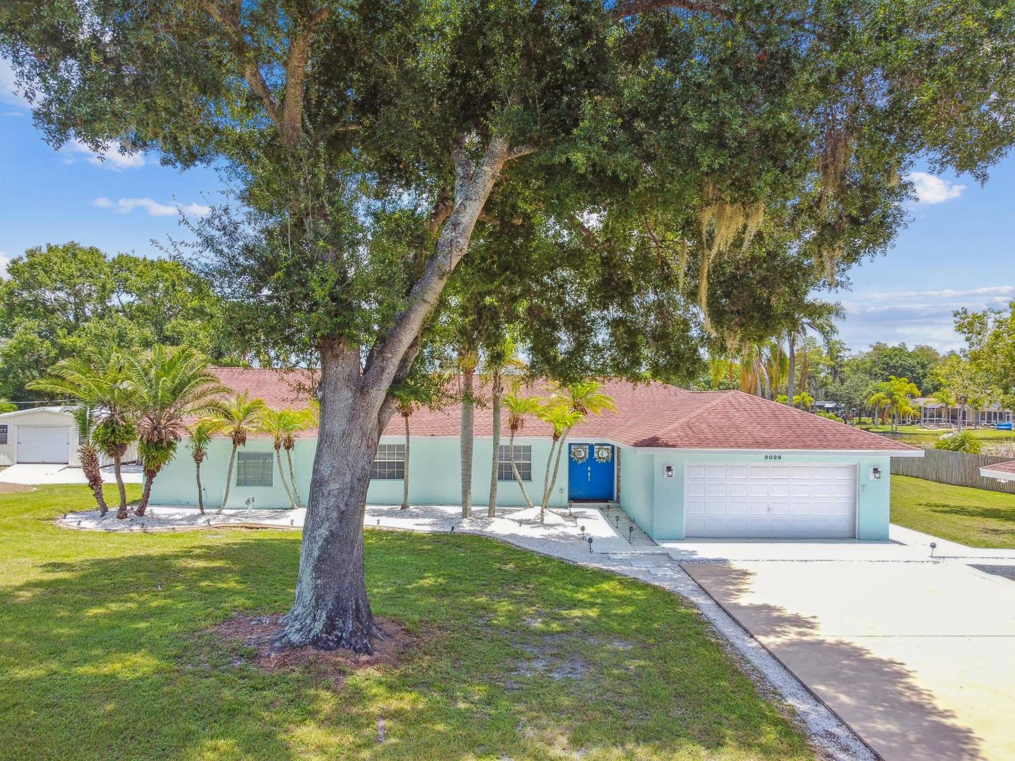 Lake House Westchase Area. Heated Pool Waterfront! Tampa Ngoại thất bức ảnh